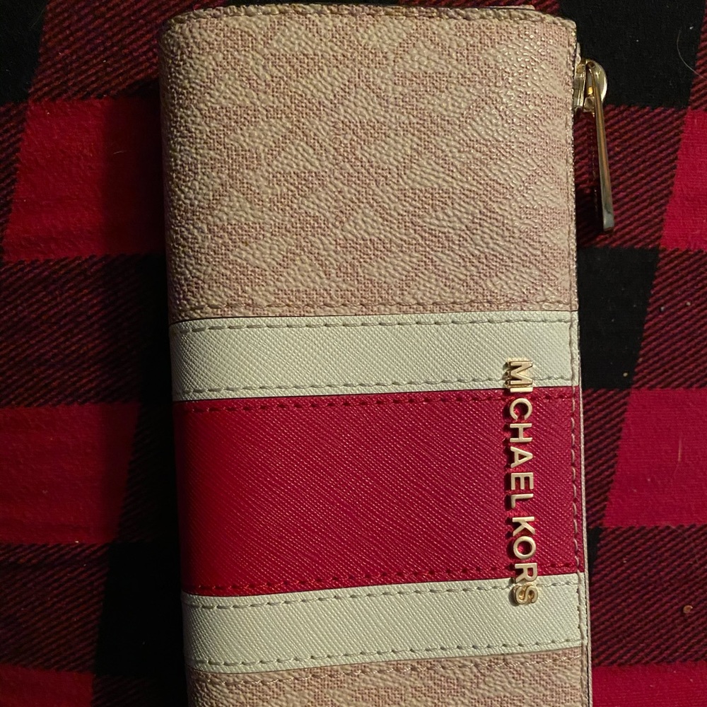 MK wallet